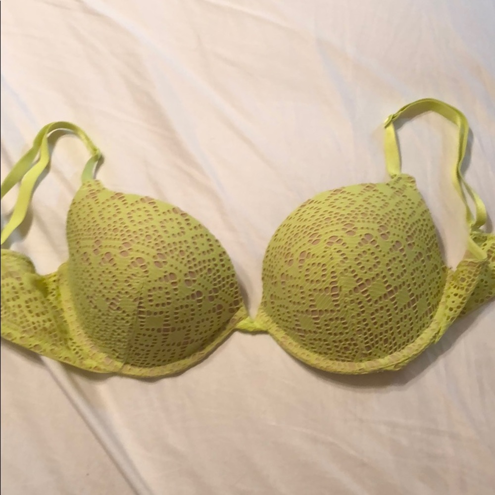 Victoria’s Secret bra